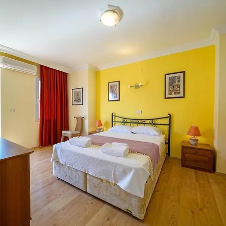 Picus Amazing Sunset View Kas