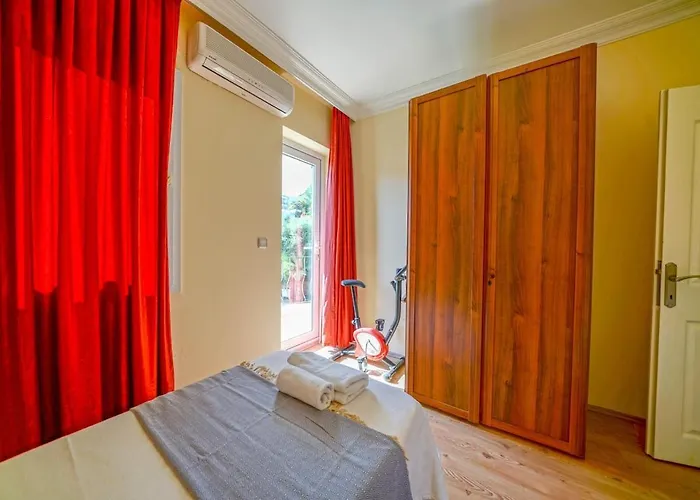 Picus Amazing Sunset View